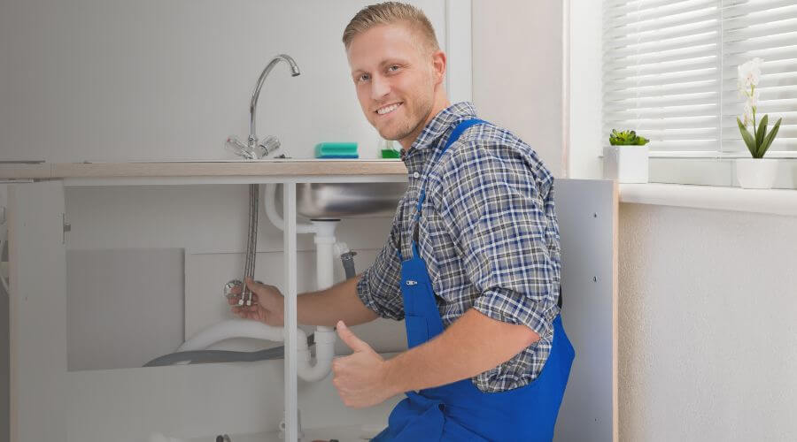 Burst Pipe Emergency Service in Hillsboro, IL
